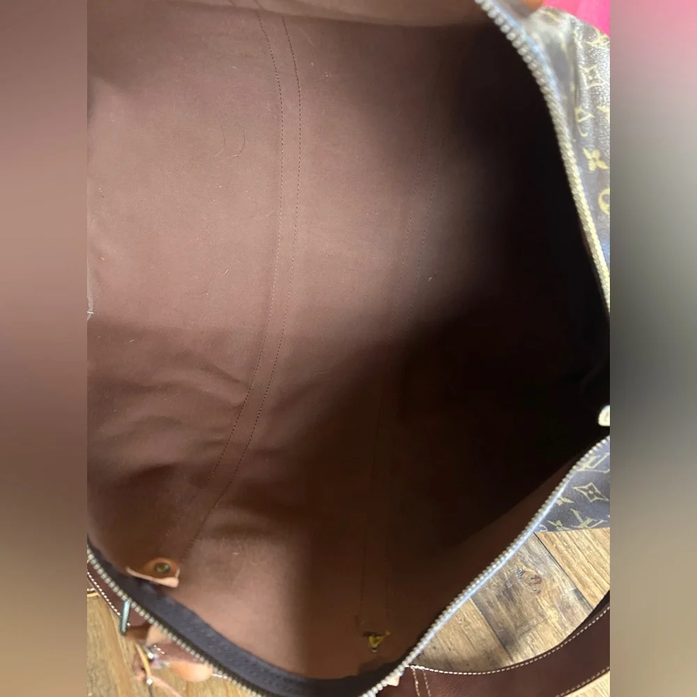 LV monogram Keepall Bandoulière 55. Carry on size. - Picture 9 of 16